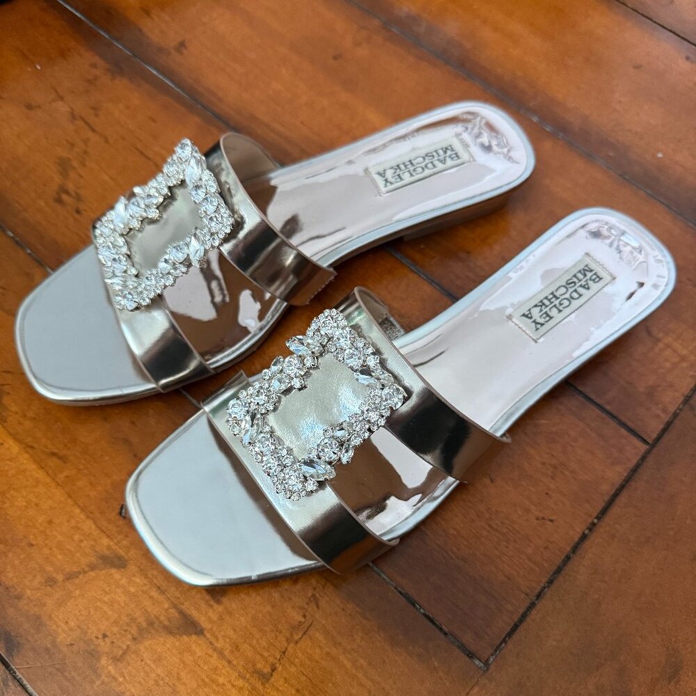 Badgley Mischka Collection Josette Slide Sandals, Champagne Gold, size 8, NIB